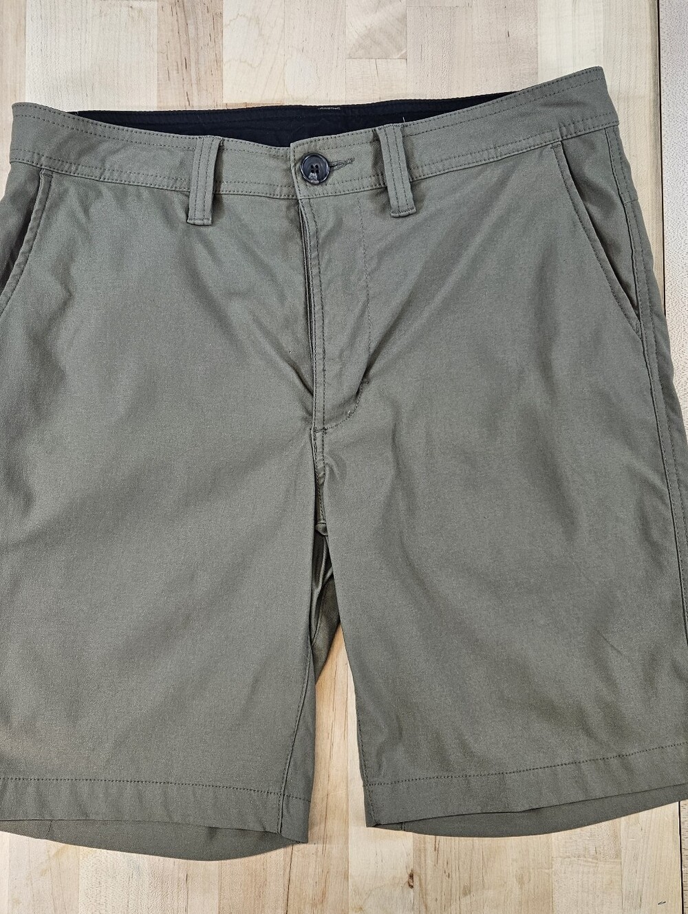Prana Brion II Shorts Mens 32 Green 9" Hiking Camp Lightweight Outdoor
